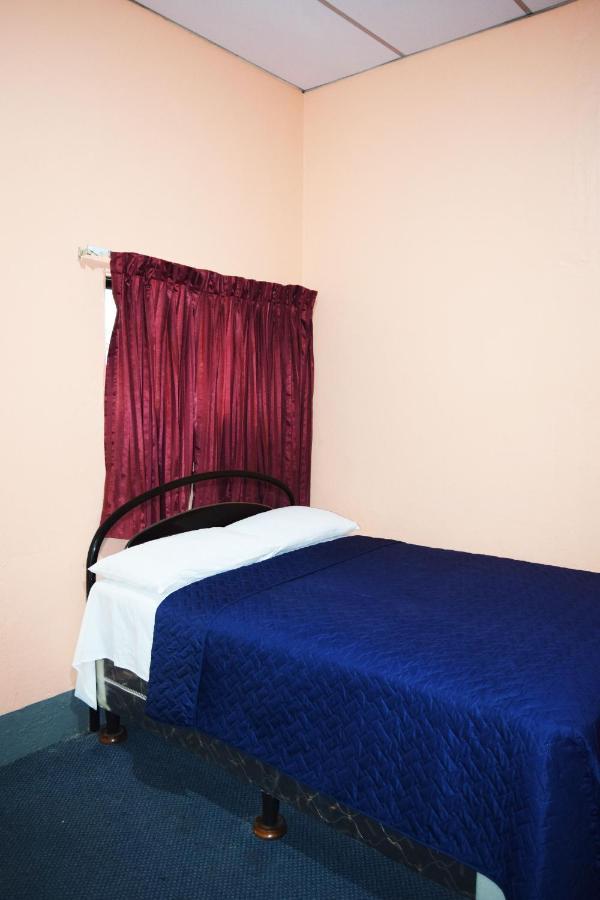 Hotel Asuncion Guatemala City Bagian luar foto