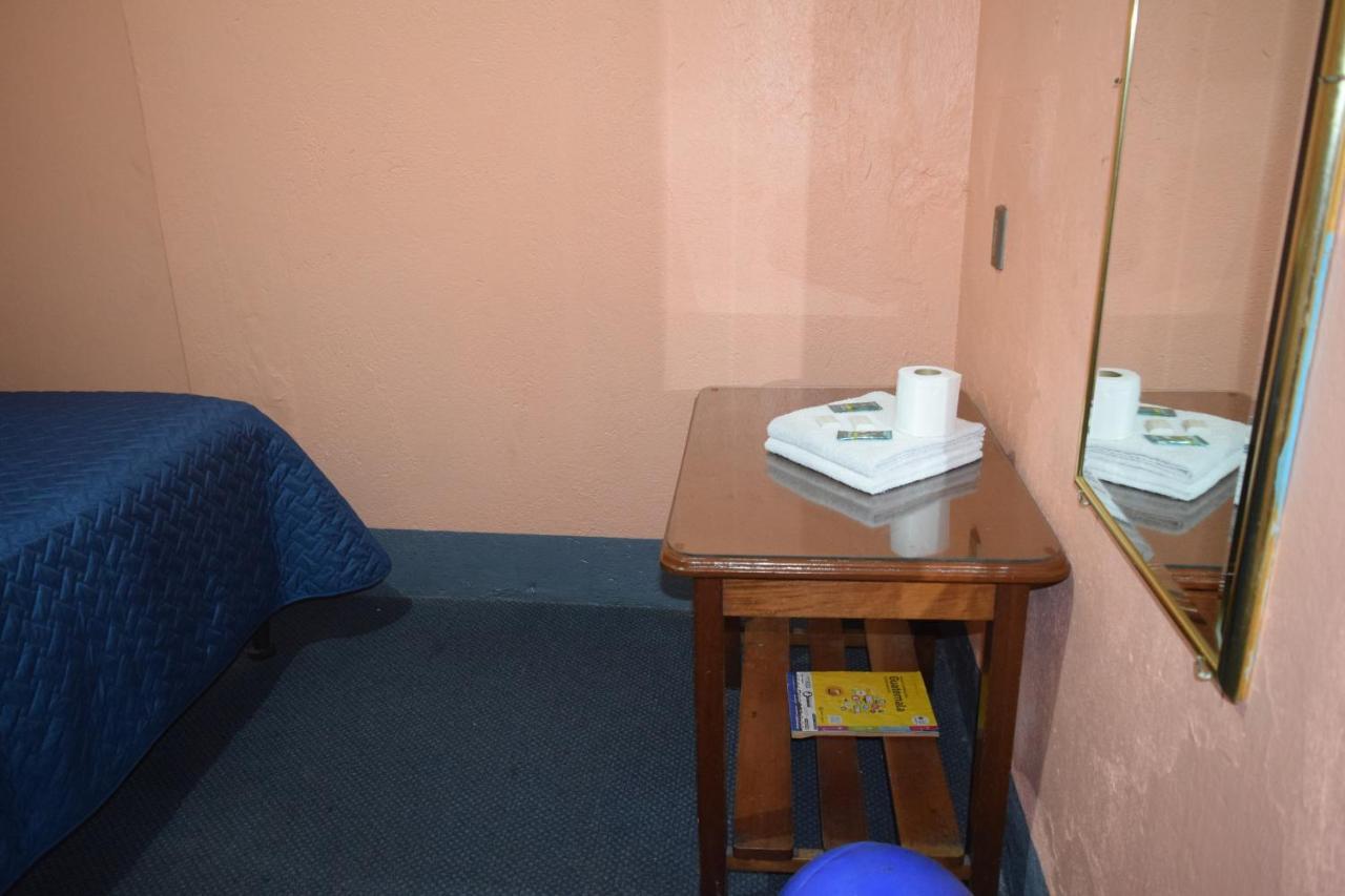 Hotel Asuncion Guatemala City Bagian luar foto